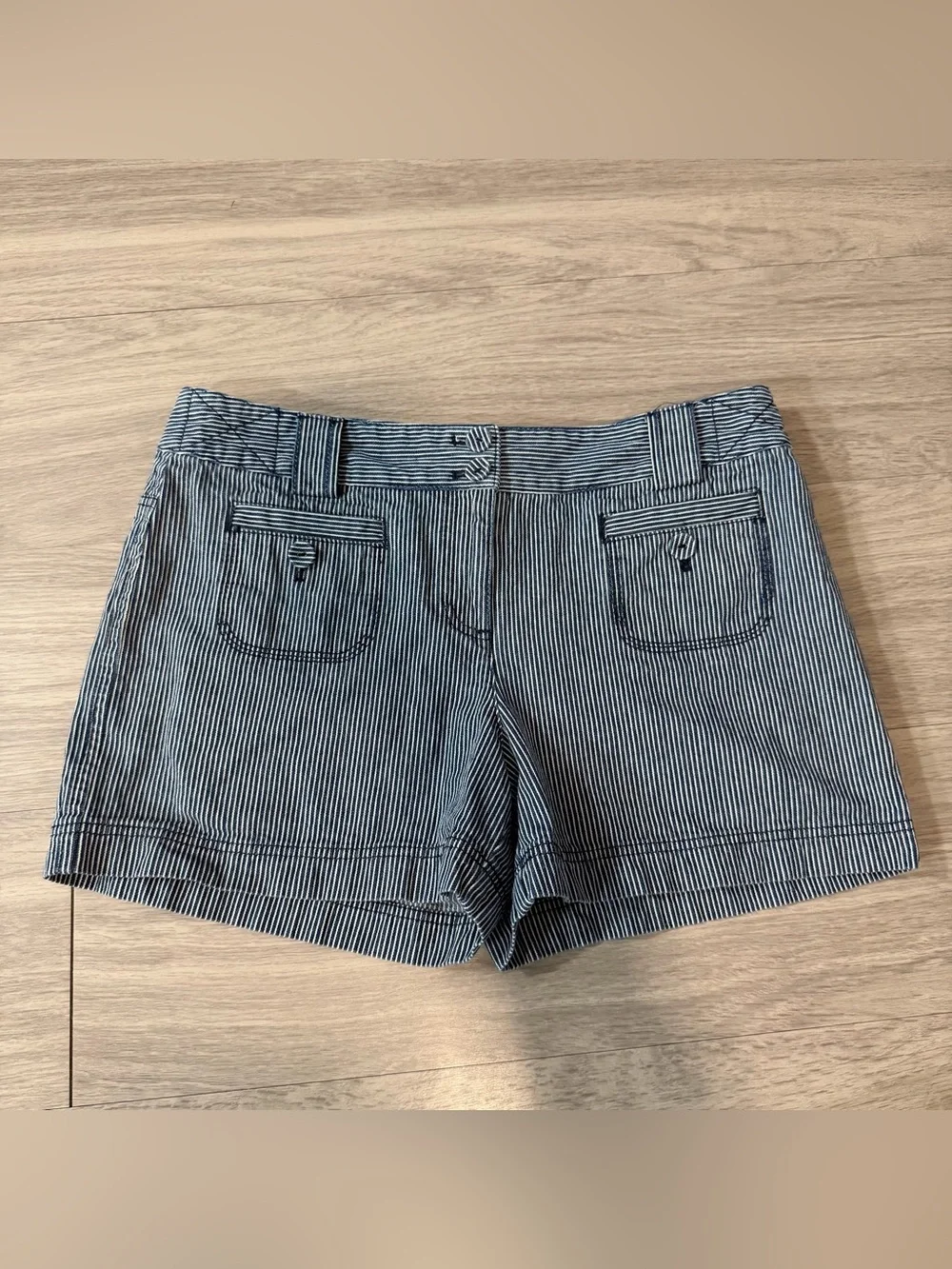 Ann Taylor Loft,  Pinstripe Railroad Stripe Shorts | Women’s 8